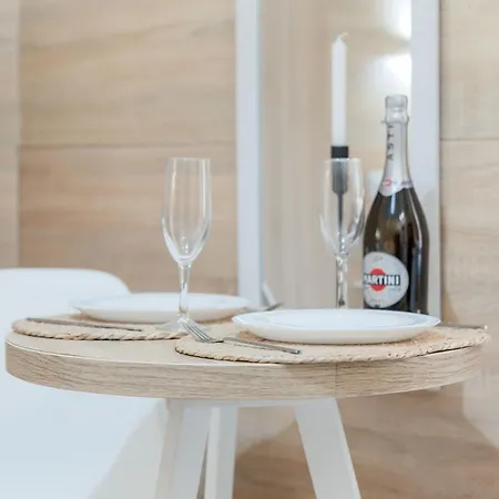 смарт з ремонтом в центрі біля клубу Malevich Apartment *