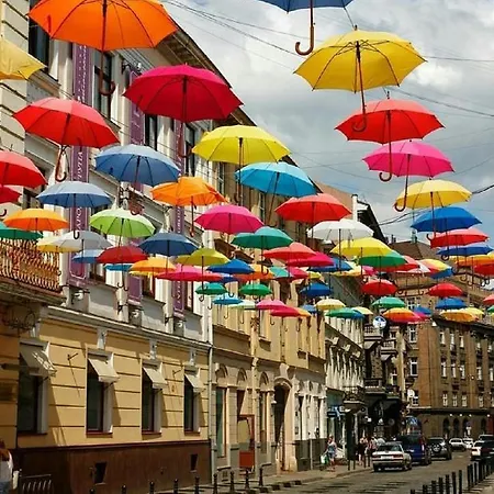 смарт з ремонтом в центрі біля клубу Malevich Apartment