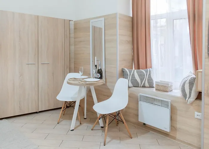 Apartamento смарт з ремонтом в центрі біля клубу Malevich *